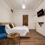 Colosseo Fori imperiali boutique home