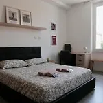Luna Chiara A Roma