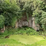 Basilica San Giovanni-Roma-Appia Antica-Casa Macla