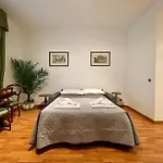 Interno 3 - Vatican Apartment