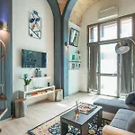 The Loft Gallery By Giulia