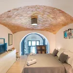 The Loft Gallery By Giulia