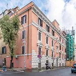Amazing Apartment In Roma With Kitchenette