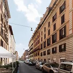 Rome Huge & Cozy Apartment