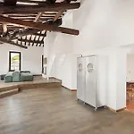 Casa Garibaldi, A Burghesius Home