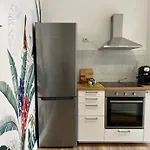 Spazio Apartment Di Stile Roma Metro C Mirti