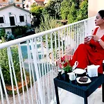 Bella Boutique