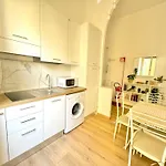 Cozy Apartment In Rome