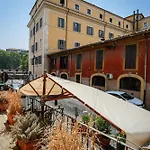 Trastevere Design Loft - My Extra Home