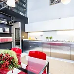 Trastevere Design Loft - My Extra Home