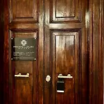Private Luxury Suites