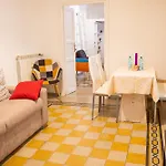 Cementine\'S Design Apartment