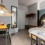 Dafne Room Un\'Oasi Romana Per Coppie