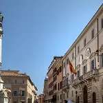 The Right Place 4U Mario De Fiori Apartment