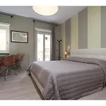 Alex\'S Guest House