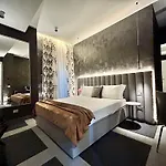Private Luxury Suites