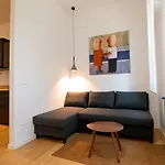 La Belle Maison