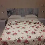 Peonia La Casa...... Vacanze Per Tutti