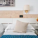 Hotel Ascot