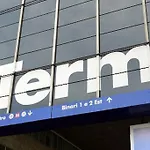 Apt Central Magenta