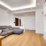 Aurelia Luxury Apartment