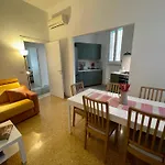 Anna\'S House