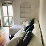 Calalzo House