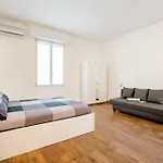 Lilia Charming Apartment