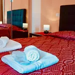 Miclad Colosseum Guest House