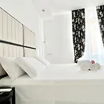 Centro Solferino Rooms