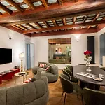Romac Baullari IV Large Apartment In Campo De\' Fiori