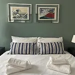 Mary Rome Apartment