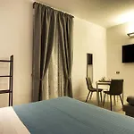 Inn Rhome S Pietro Suites