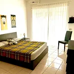 Tiburtina Station Apartment