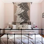Florje House