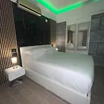 The Spa Suite