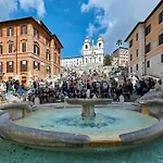 Close To The Spanish Steps, Wifi, Air Cond, 2 Bedrooms