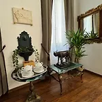 Colosseo Room