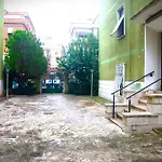 Mirti New Apartment Acquedotto Romano