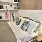 Fabiola Holiday House