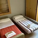 Flat Central Rome 75 Sqm Sleeps 4 Popehs