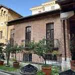 Femi Apartments