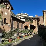 Femi Apartments