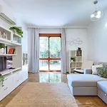 Appartamento Per Gruppi In Zona Villa Pamphili