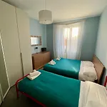 Privatehouseinrome