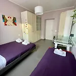 Privatehouseinrome