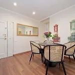 La Petite Urbana Apartment