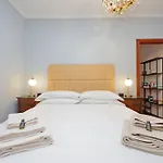 La Petite Urbana Apartment