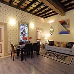 Nsm 71Viadelcorso Appartamento Con Terrazzo