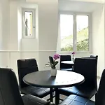 Nova Luxe